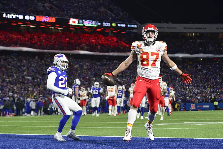 Exclusive : Travis Kelce offered "RESPECTFUL" comments to Josh Allen following their playoff defeat.