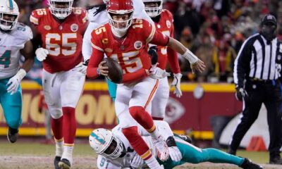 Kyle Long Likens Patrick Mahomes to Sporting Legends Despite Chiefs’ Struggles.